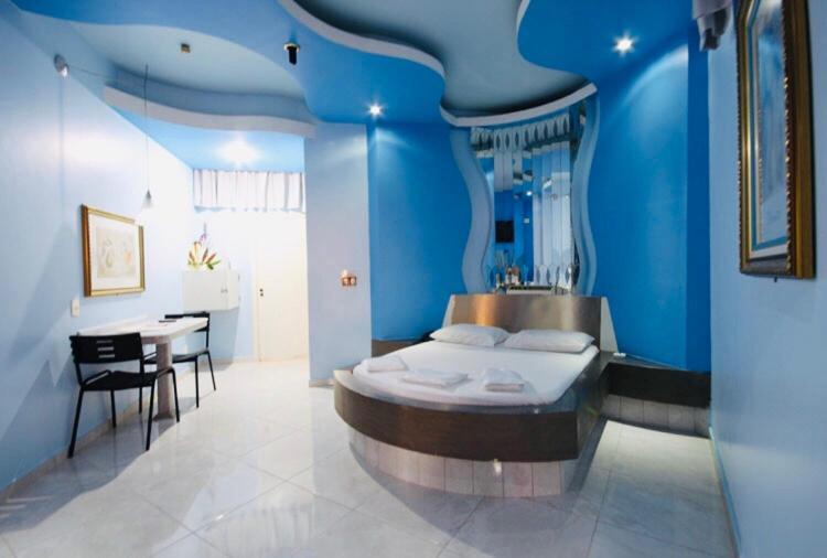 Euro (adults Only) Hotel do amor *